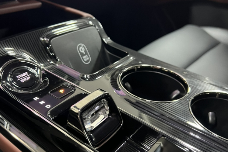 GAC Trumpchi E8 2025 imagem de carro #24