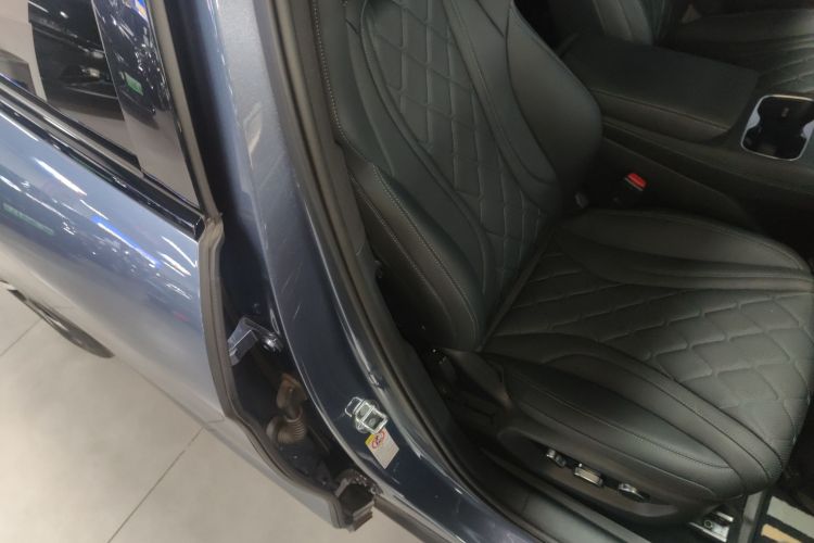 BYD Sea Lion 07 EV 2024 car image #24