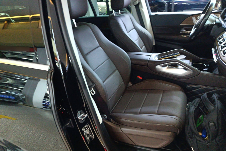 Mercedes-Benz GLE Class New Energy 2022 car image #24