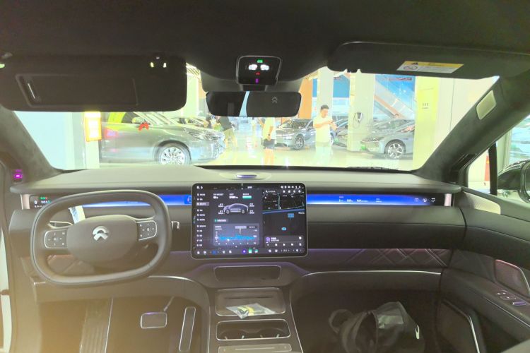 NIO ET9 2024 image de voiture #24