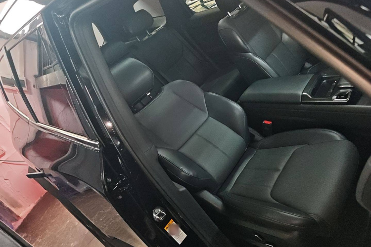 Deepal G318 2024 immagine di auto #24