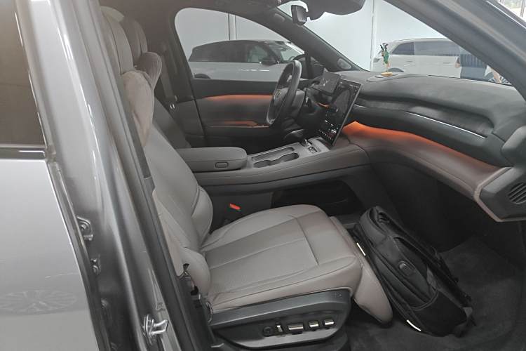 蔚来 蔚来ES7 2024 汽车图片 #24