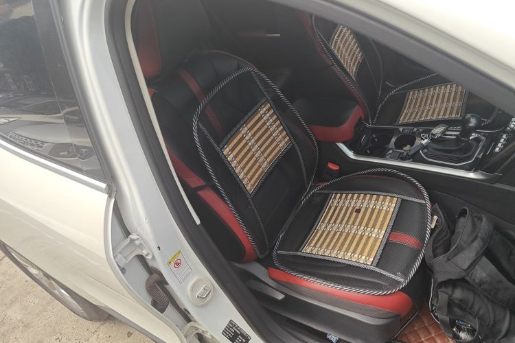 Haval H4 2018 car image #24