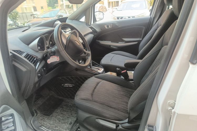 Ford EcoSport 2016 изображение автомобиля #24