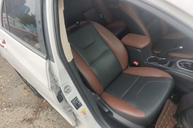 BYD G5 2017 #24 BYD G5 2017 car image #24