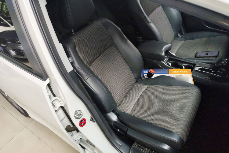 Honda Jade 2019 #24 Honda Jade 2019 car image #24