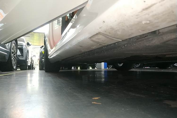 Mercedes-Benz E Class (Imported) 2017 car image #24