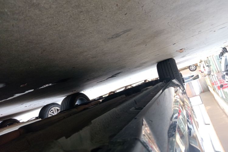 GEELY Tugella 2021 #24 GEELY Tugella 2021 car image #24