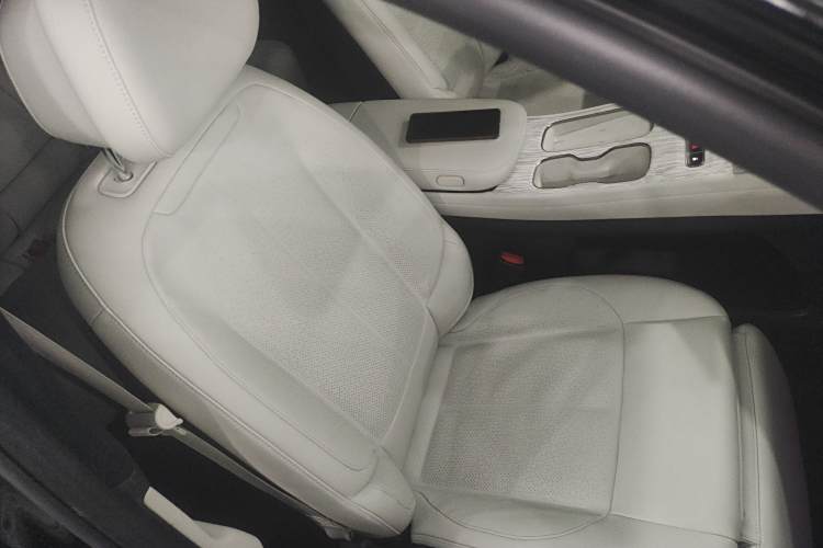 蔚来 蔚来ES7 2022 汽车图片 #24