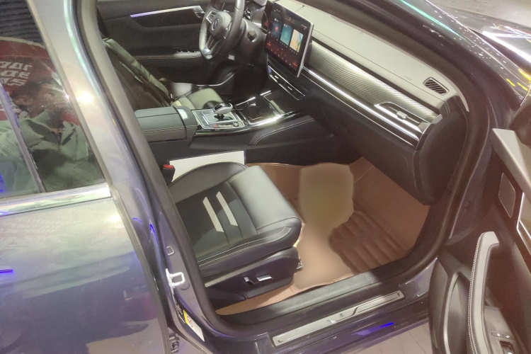 BYD Qin Pro 2020 #24 BYD Qin Pro 2020 car image #24