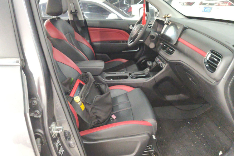 GAC Trumpchi GS3 2020 car image #24