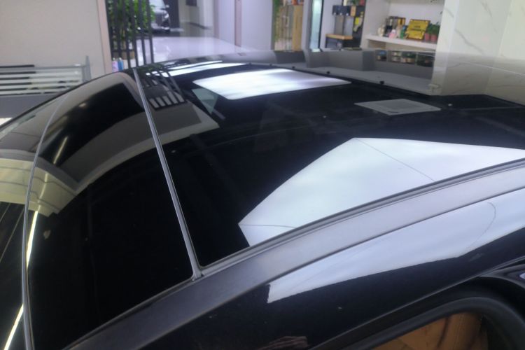 Mercedes-Benz E Class New Energy 2024 car image #24