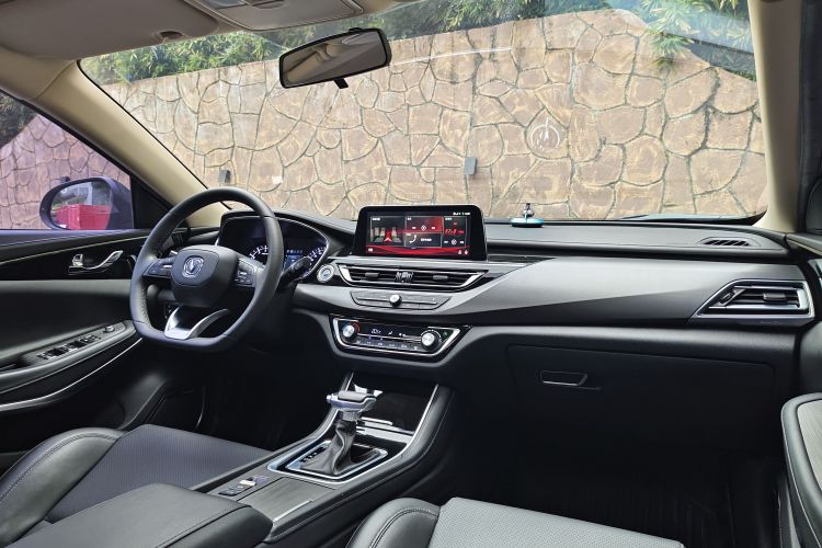 Changan Raeton CC 2020 car image #24