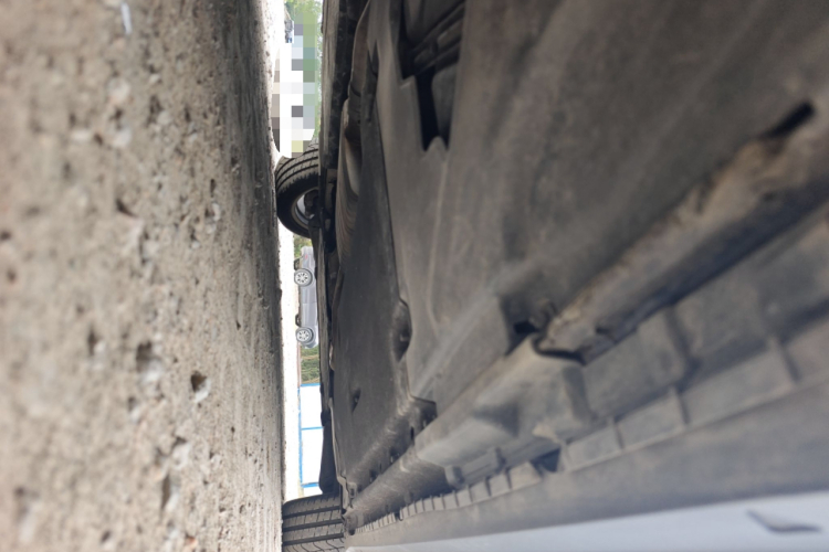 Audi A4 2017 car image #24