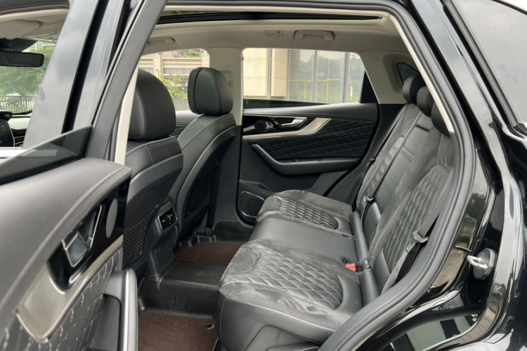 HongQi HS5 2020 car image #24