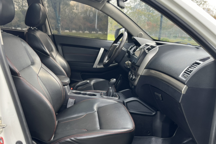 GEELY GX7 2016 car image #24