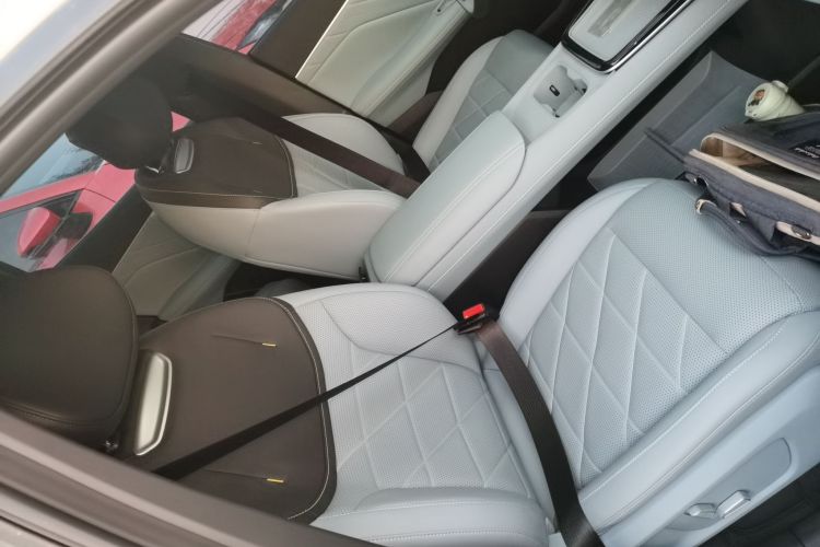 Deepal S05 2025 immagine di auto #24