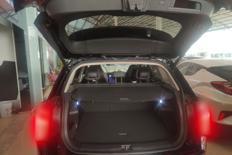 HongQi HS3 2024 #24 HongQi HS3 2024 immagine di auto #24