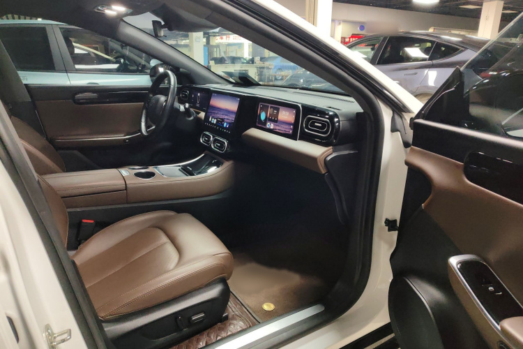 零跑汽车 零跑C01 2023 汽车图片 #24