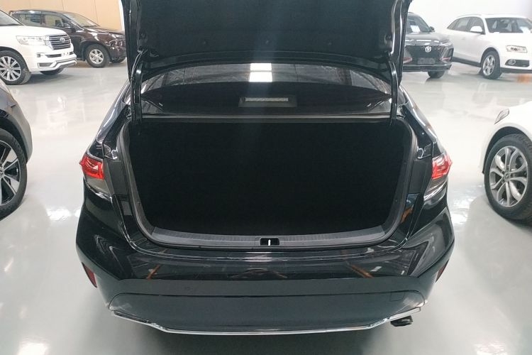 Toyota Lingshang 2022 immagine di auto #24