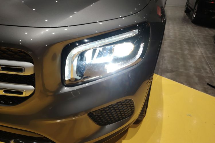 Mercedes-Benz GLB Class 2022 #24 Mercedes-Benz GLB Class 2022 car image #24