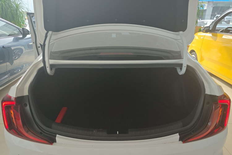 Hyundai Mistra New Energy 2023 #24 Hyundai Mistra New Energy 2023 car image #24