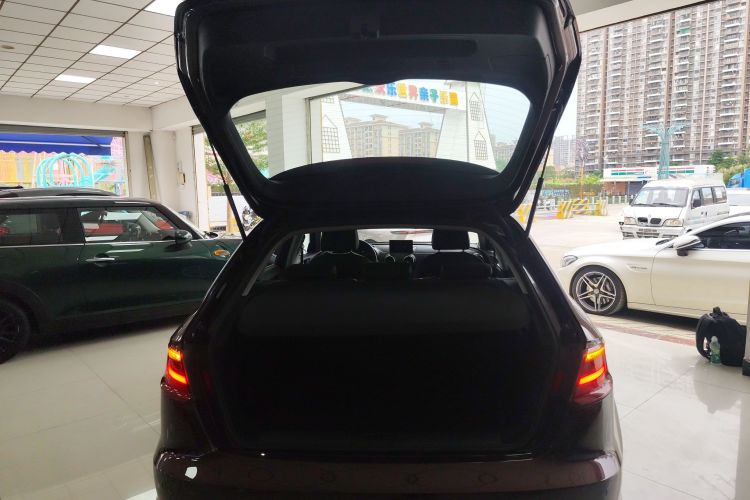 Audi A3 2015 car image #24