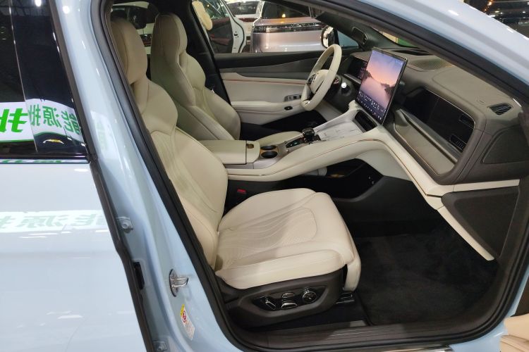 Denza N7 2024 car image #24