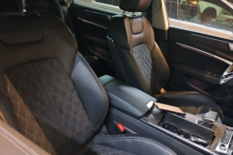 Audi A7L 2022 #24 Audi A7L 2022 car image #24