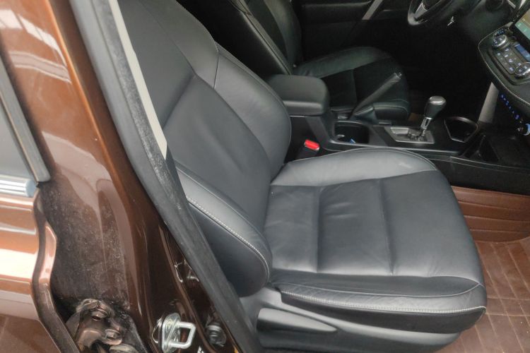 RAV4 2017 #24 RAV4 2017 car image #24