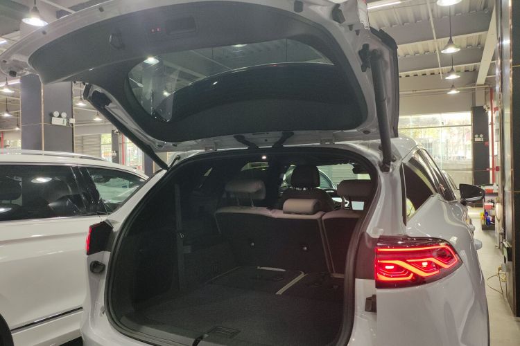 BYD Tang New Energy 2024 image de voiture #24
