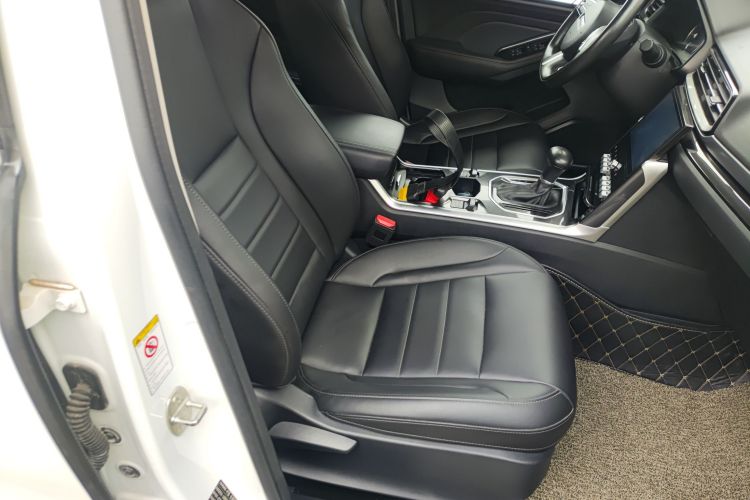 Haval F5 2018 car image #24