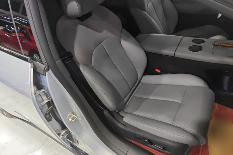 日产 日产N7 2025 汽车图片 #24