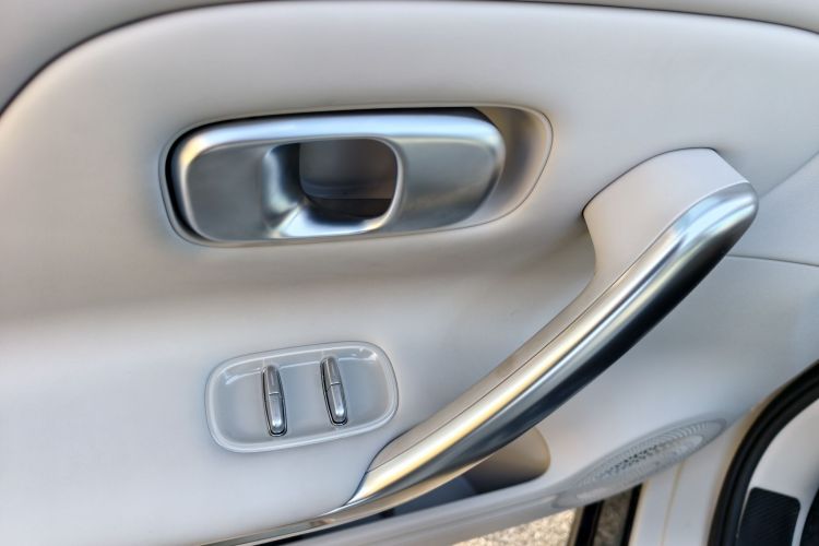 零跑汽车 零跑B01 2025 汽车图片 #24