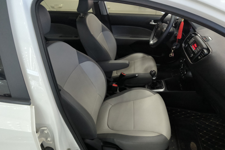 Kia Pegas 2020 car image #24