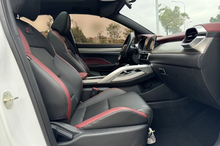 GEELY Coolray 2021 car image #24