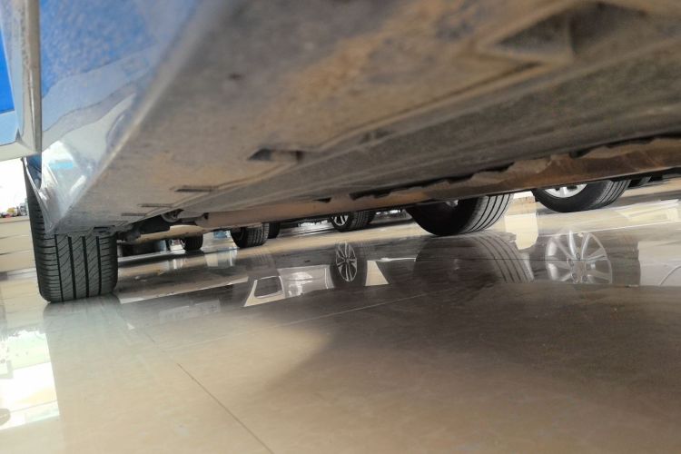 GEELY Ulion New Energy 2018 #24 GEELY Ulion New Energy 2018 car image #24