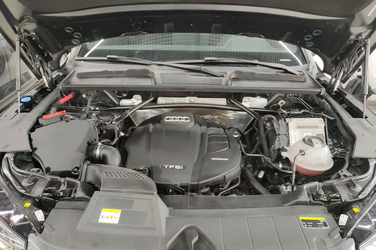 Audi Q5L Sportback 2021 car image #24