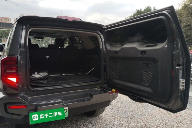 Tank 400 2023 car image #24