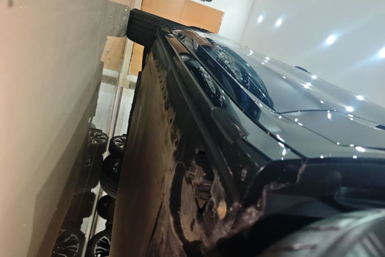 BMW iX3 2024 car image #24