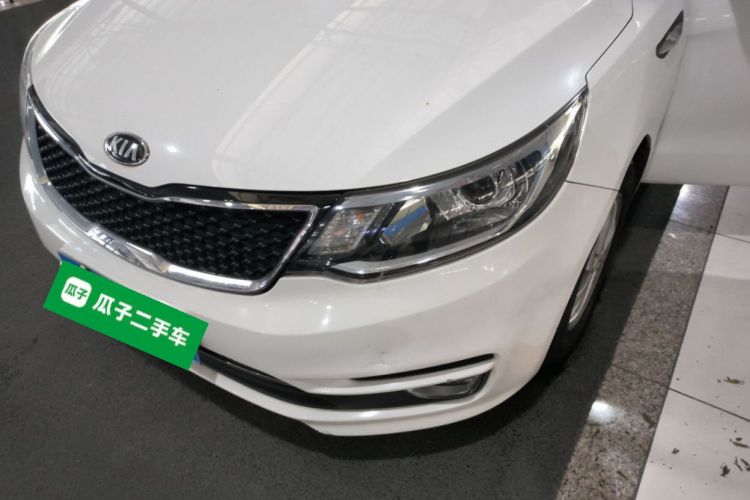 Kia K2 2016 car image #24