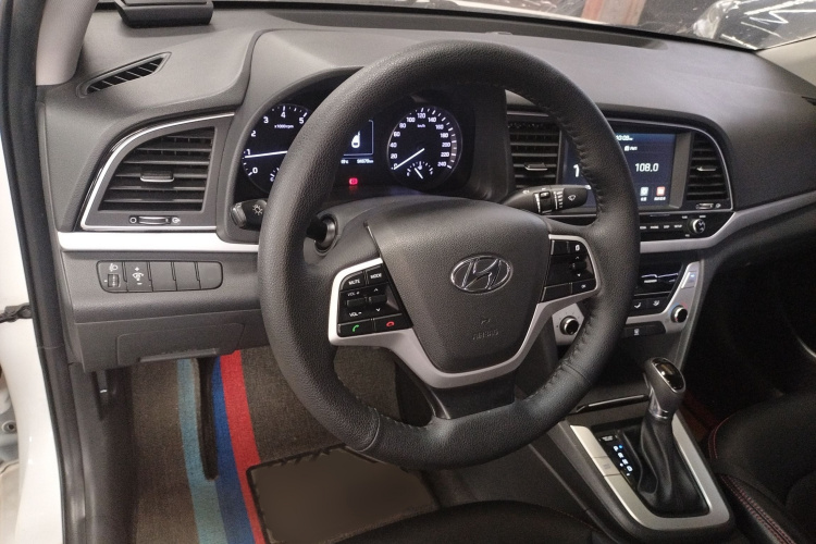 Hyundai Elantra AD 2018 car image #24