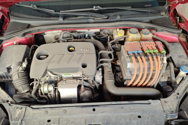 MG 6 New Energy 2018 car image #24