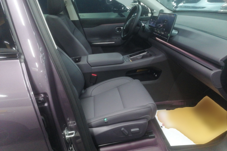 零跑汽车 零跑C10 2025 汽车图片 #24