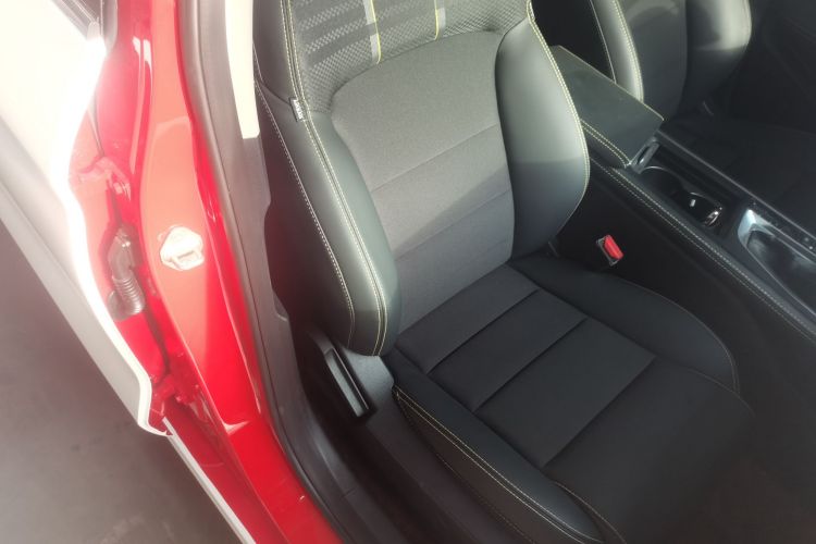 GEELY Binray 2021 immagine di auto #24