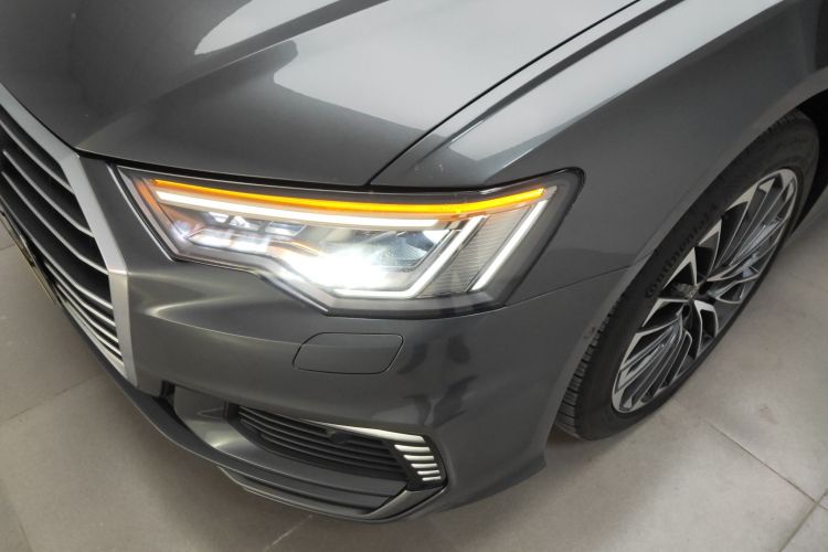 Audi A6L New Energy 2020 car image #24