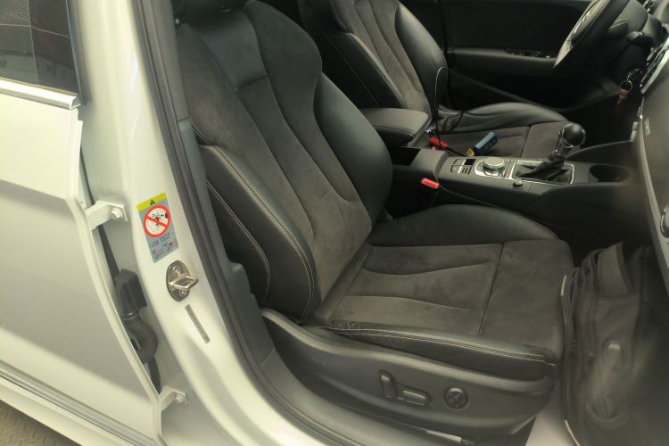 Audi S3 2016 car image #24