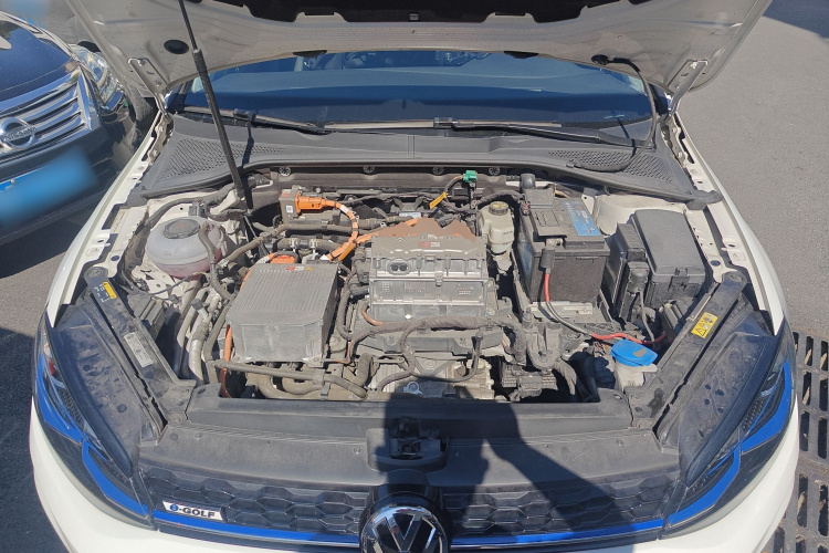 Volkswagen Golf New Energy (Imported) 2018 صورة سيارة #24