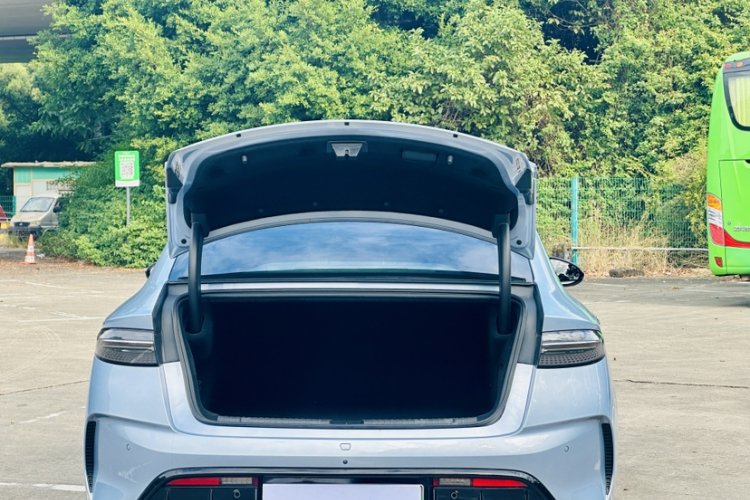 BYD Seal 2023 car image #24