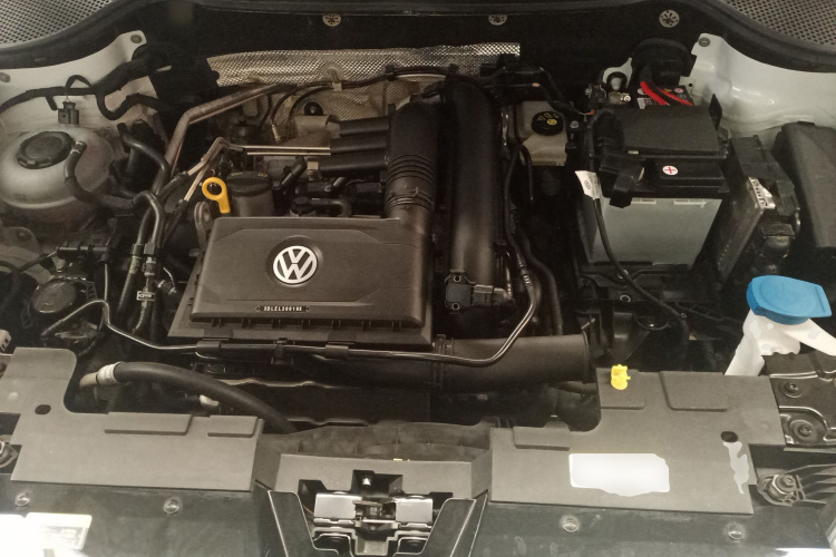 VS5 2023 car image #24